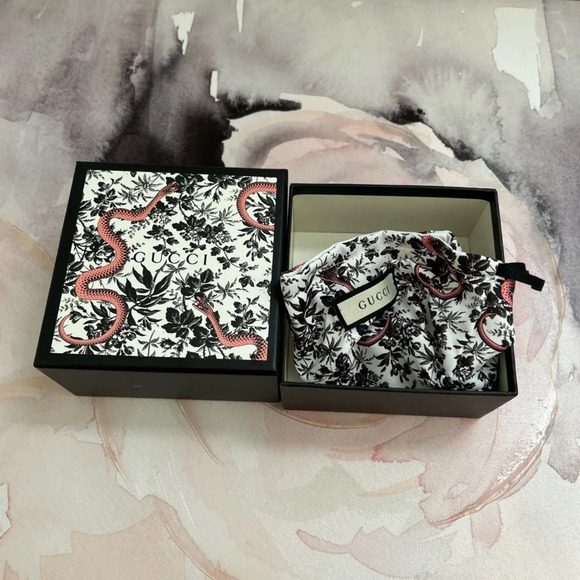 🆕️ Gucci .925 Silver Boule Oval pendant necklace - Picture 7 of 7